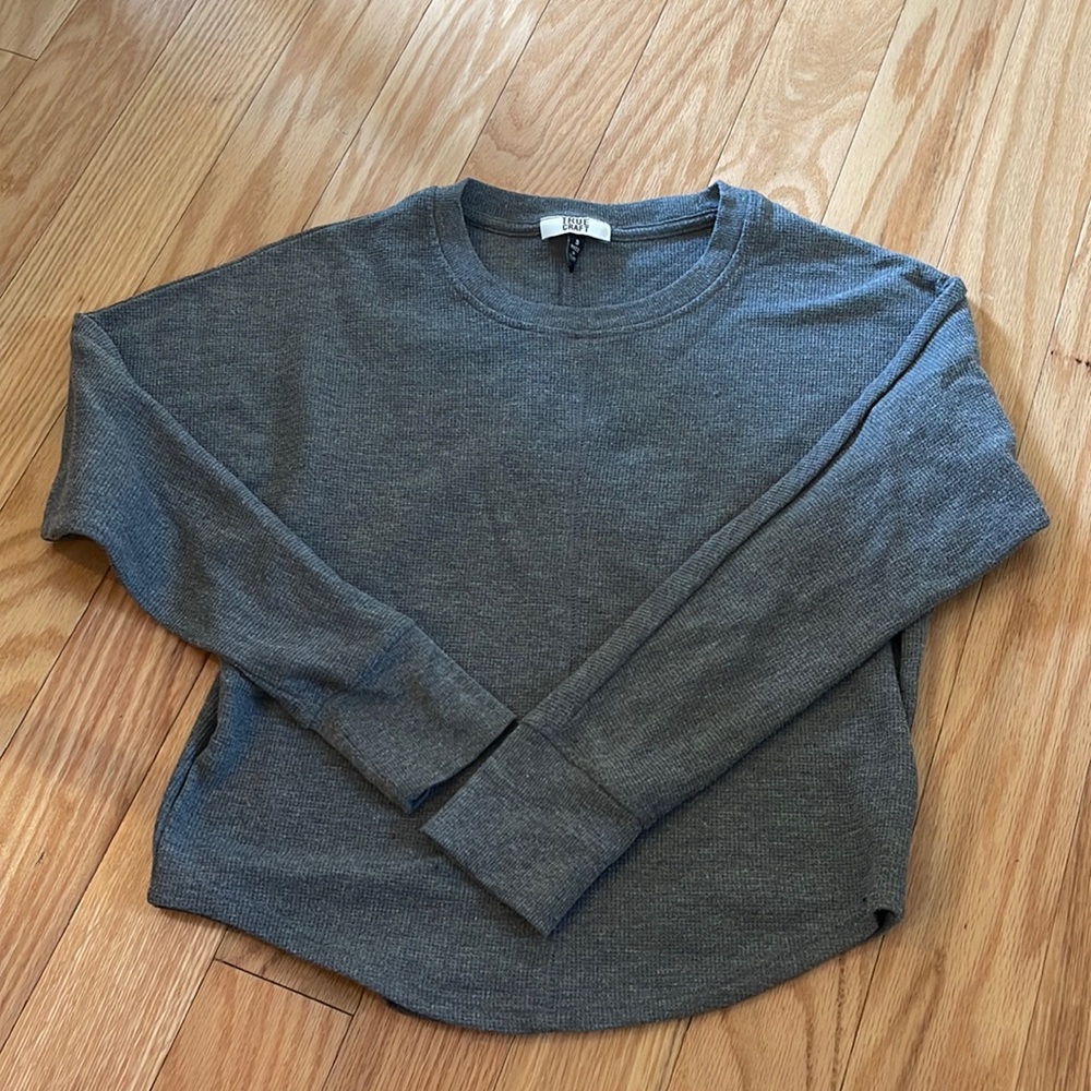 Grey crop top